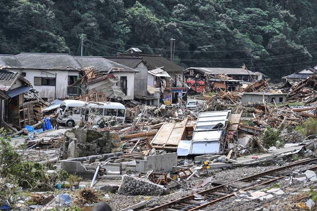 Rain pounds central Japan as 61 feared dead in south