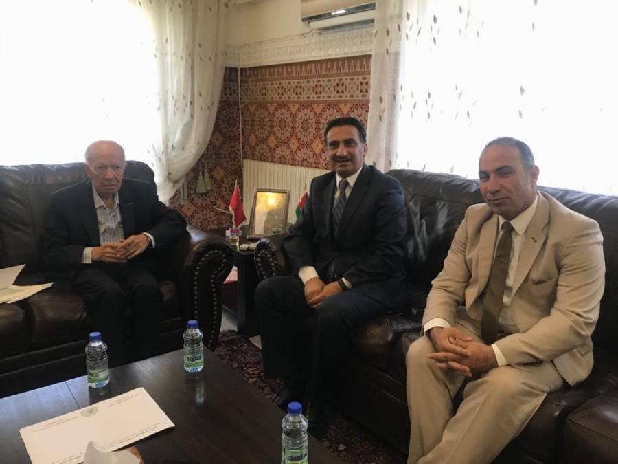 السفير المغربي في عمان يلتقي امين عام اتحاد الأكاديميين والعلماء العرب