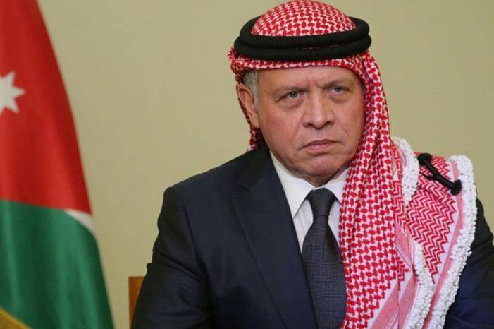 الملك يعزي رئيس دولة الإمارات بوفاة الشيخ أحمد بن سلطان القاسمي