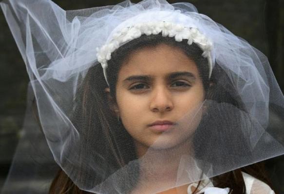 تشكيل لجنة للحد من زواج من هم دون 18 عاما