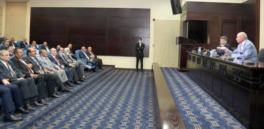 الفايز يدعو لتعزيز الإنتاج الصناعي والزراعي لتخطي أزمة كورونا