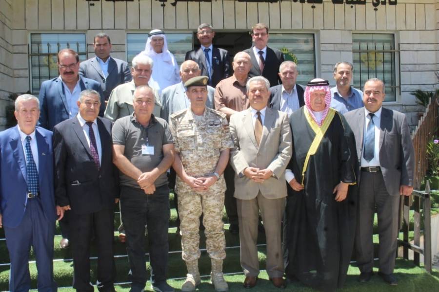 وفد تجمع اربد للمتقاعدين العسكريين يقوم بزيارة للمنطقة العسكرية الشمالية...صور