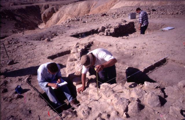 Palestinian archaeologist peers into ancient irrigation practices in Lisan Peninsula