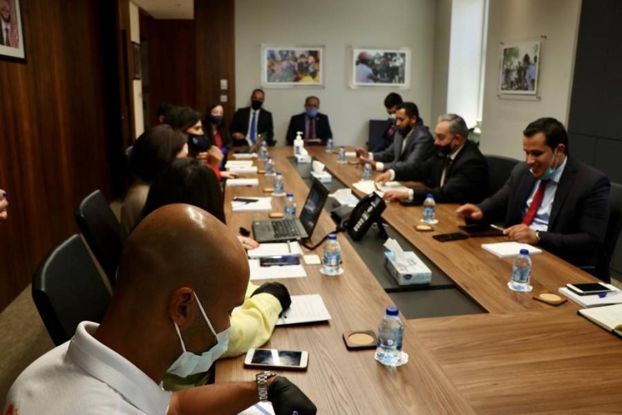 وزارة الشباب ومؤسسة ولي العهد تبحثان تعزيز التعاون الشبابي المشترك