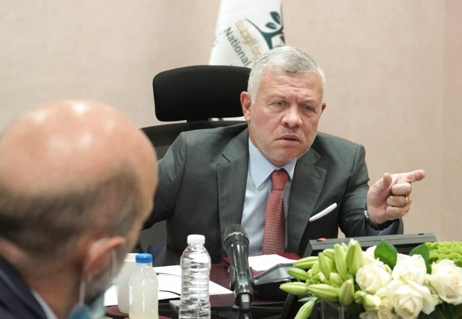 الملك يؤكد على ضرورة توسيع نطاق الحماية الاجتماعية للوصول إلى الأسر المحتاجة