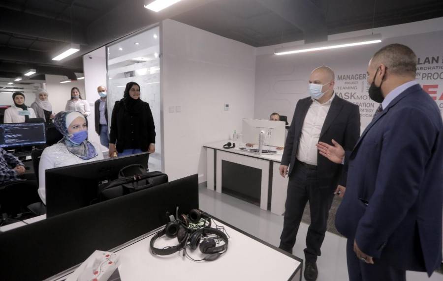 الغرايبة: نسعى لجذب مزيد من الاستثمارات في مجال تكنولوجيا المعلومات