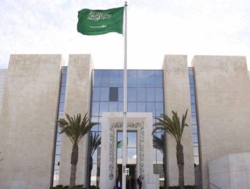 السماح بعودة المواطنيين إلى السعودية  دون تصريح