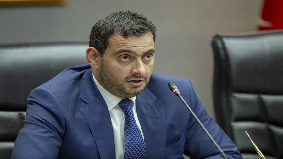 وزير الصناعة والتجارة : اغلاق 2400 منشأة غير ملتزمة بإجراءات الوقاية من كورونا