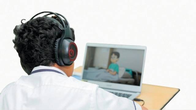 الحكومة تخصص 57 مليون و 600 ألف دينار لشراء أجهزة حواسيب للطلبة الفقراء .. تفاصيل