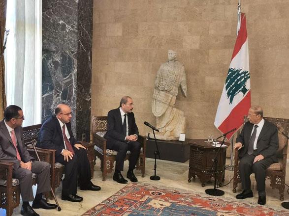 FM visits Lebanon, conveys message of solidarity