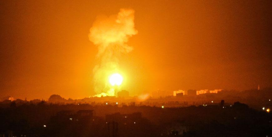 New Israeli strikes on Gaza over balloon bombs, rockets