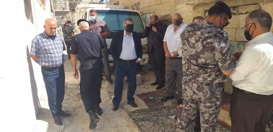 بلدية الزرقاء تنظم حملات تعقيم في مناطق العزل