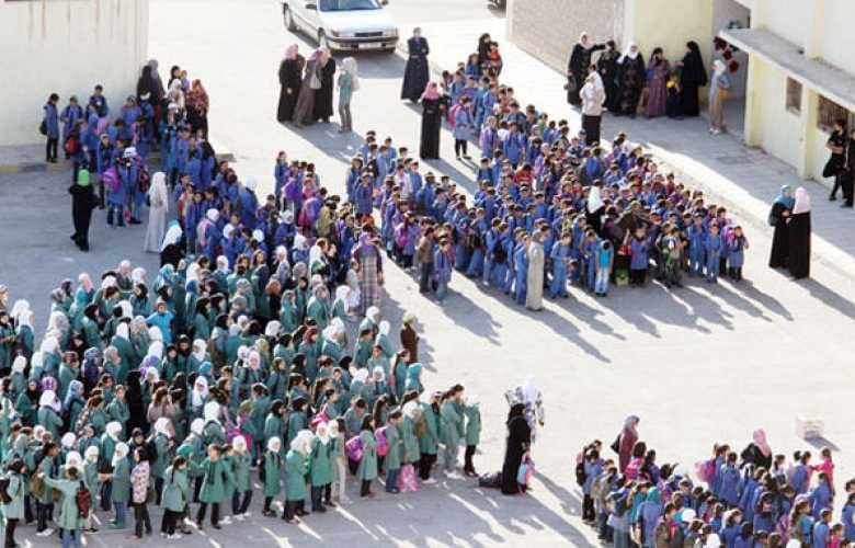 اسحق : برتوكول صحي شامل لعودة الطلاب الى الصفوف وعزل أي طالب يصاب بكورونا