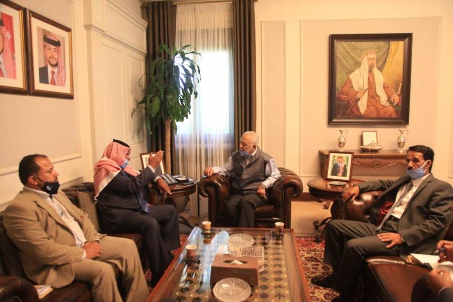 العيسوي يجري سلسلة لقاءات مع وفود عشائر وممثلي جمعيات خيرية...صور