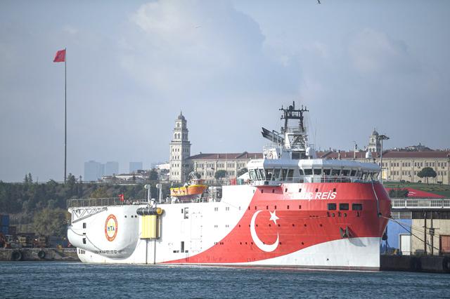 Turkey announces gas discovery in Black Sea