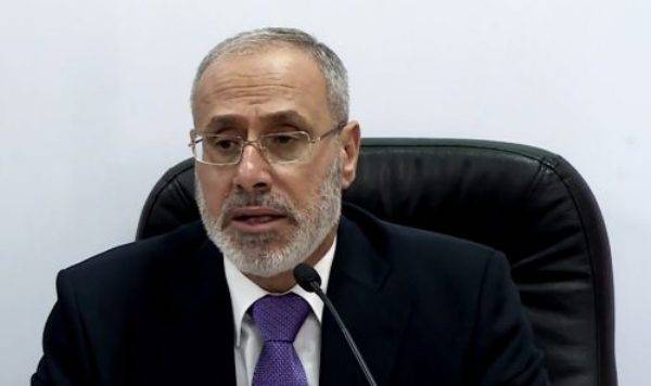 رئيس ديوان المحاسبة : لا قرار بحسم جزء من حقوق الموظفين الحكوميين بعد تفعيل العمل بالتناوب وعن بعد