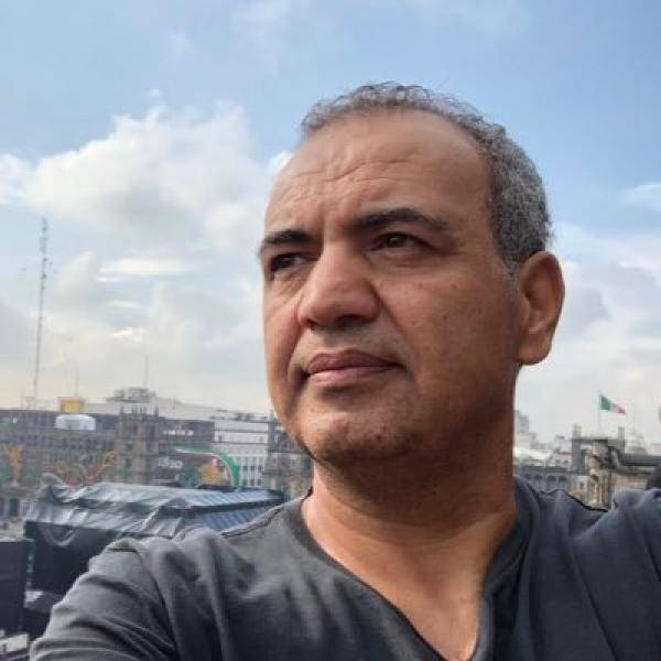 توقيف الفنان عماد حجاج