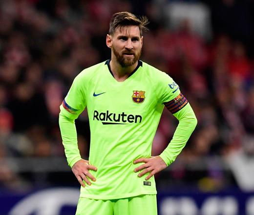 ‘Complete bombshell’: Messi tells Barcelona he wants to leave
