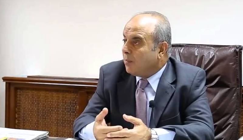 محافظة: الحظر لن يفيد والحل هو التعايش مع الوباء