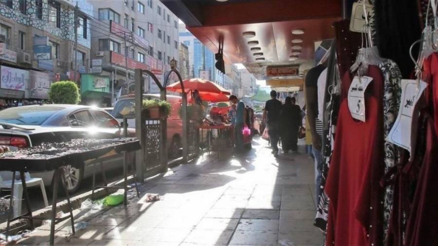 نقابة الألبسة: تحسن نسبي على شراء مستلزمات دراسية بعد إعلان عودة المدارس