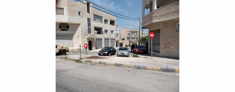 اربد: رفع العزل عن 39 منزلا وبقاء 15 مبنى تحت الحجر