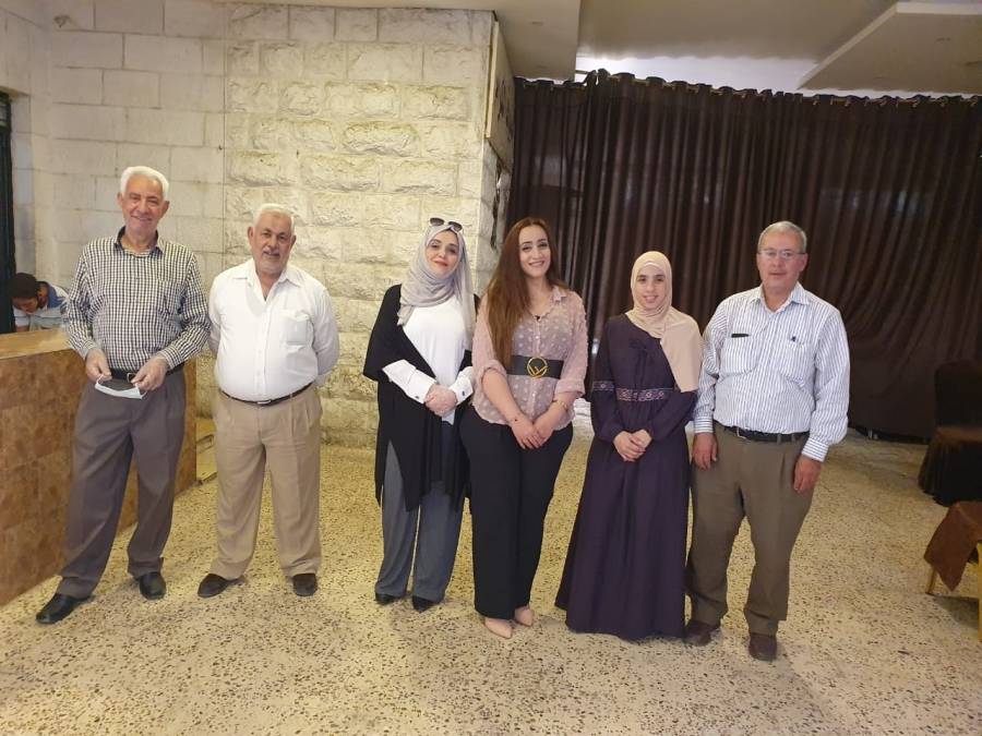 جمعية بادري للتنمية والتأهيل الخيرية تقوم بتوزيع 150 مريول وحقيبة مدرسية