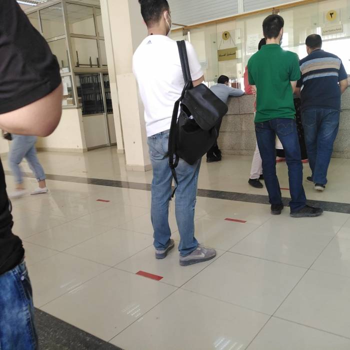 مالية الجامعة الأردنية موظف واحد لكل الطلاب.