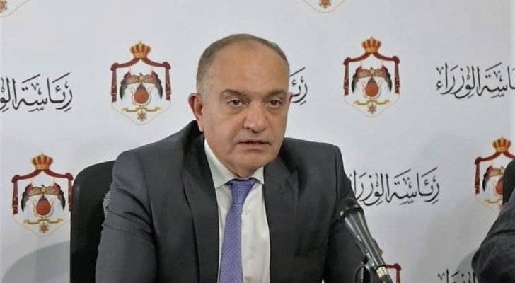 العضايلة: سياسة الحكومة الآن هي التعايش مع الوباء