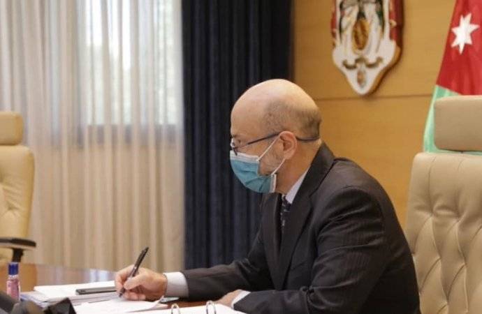 رئيس الوزراء : مستعدون لزيادة فرق التقصي