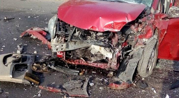 9 إصابات بتصادم 3 مركبات في منطقة رحاب