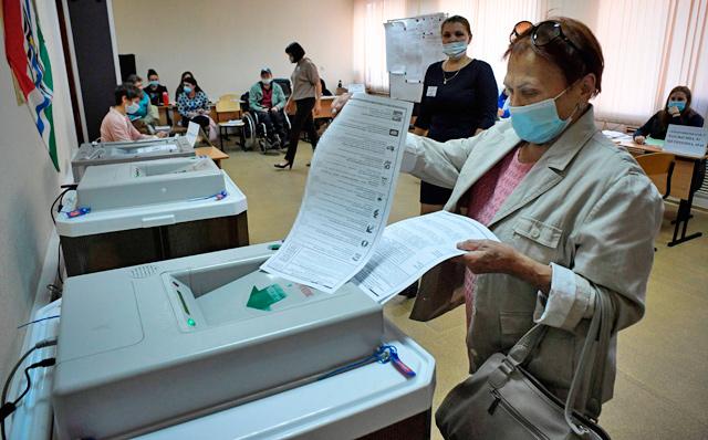 Russia holds polls for regional governors