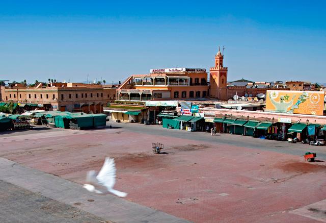 Moroccos Marrakesh suffocates without tourists