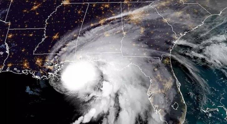 السفارة الأردنية في أمريكا توصي مواطنيها بالحذر من الإعصار سالي وتدعو للتواصل معها