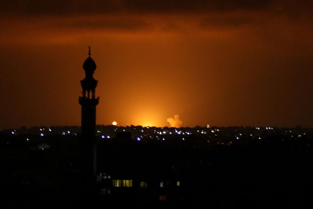 Israeli jets bomb Gaza after rocket fire clouds peace deal signing