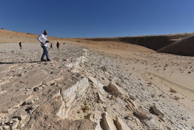 Ancient footprints in Saudi Arabia show how humans left Africa