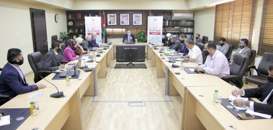 وزير العدل: اطلاق خدمتي التَّرسيم والدَّفع الإلكتروني والتسجيل المباشر للقضايا