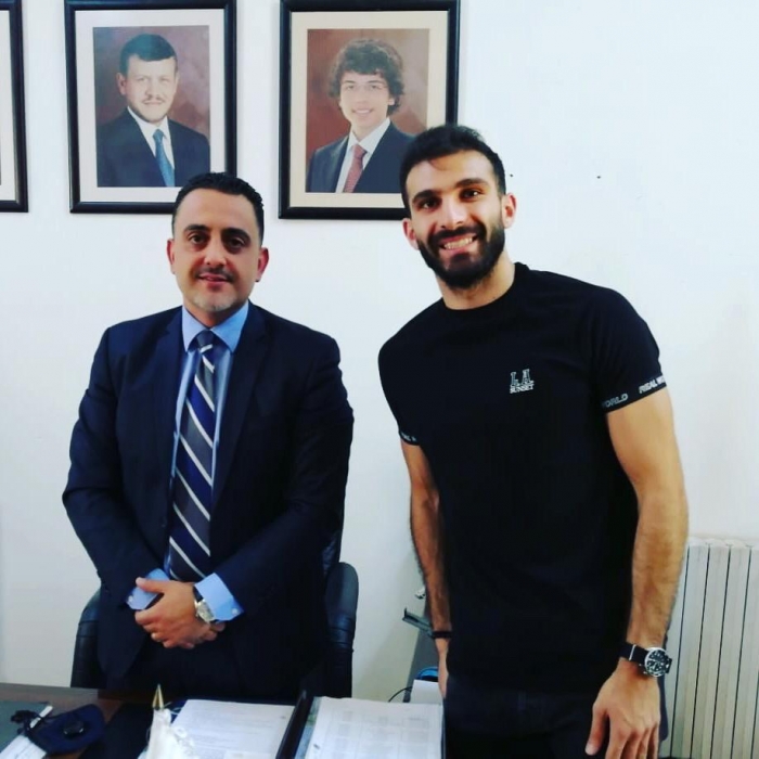 لاعب المنتخب الوطني ونادي الفيصلي الكابتن إحسان حداد يلتحق بالدراسة في جامعة إربد الأهلية