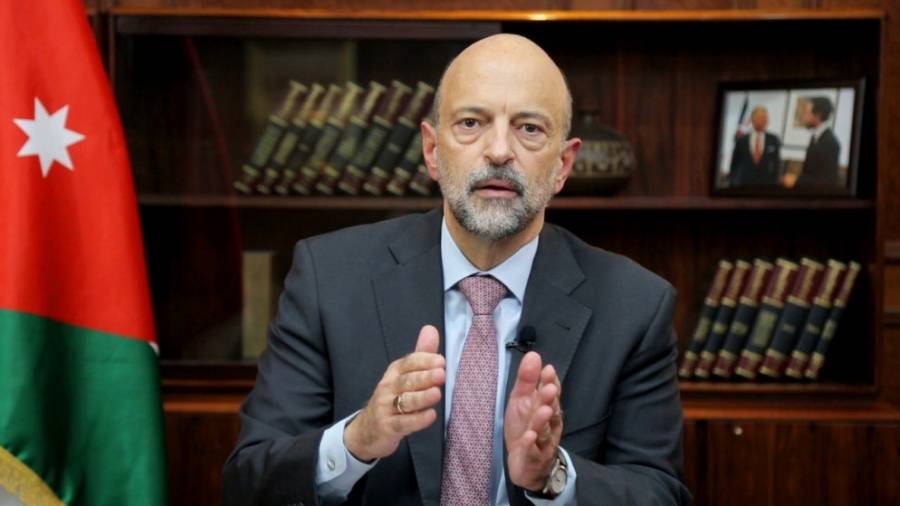 الرزاز: المرحلة المقبلة محاسبة ومساءلة