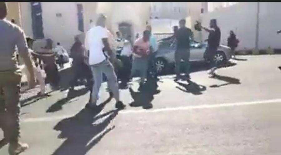مشاجرة جماعية في مستشفى السلط الجديد  صور