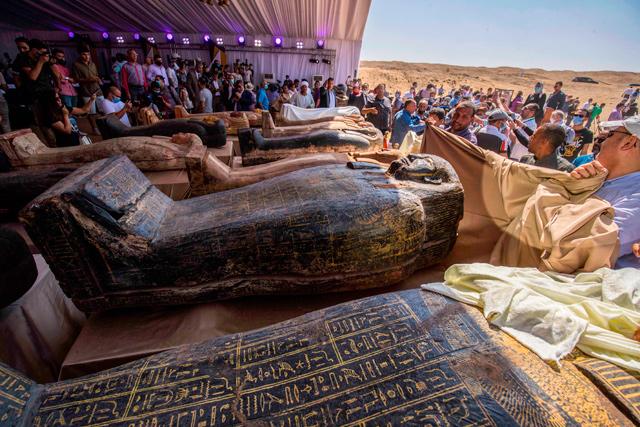 Egypt unveils coffins buried 2,500 years years ago