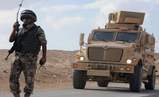 الجيش ومكافحة المخدرات يحبطان تهريب حشيش قادم من سوريا الى الاردن ويضبطان 1099 كف على الحدود
