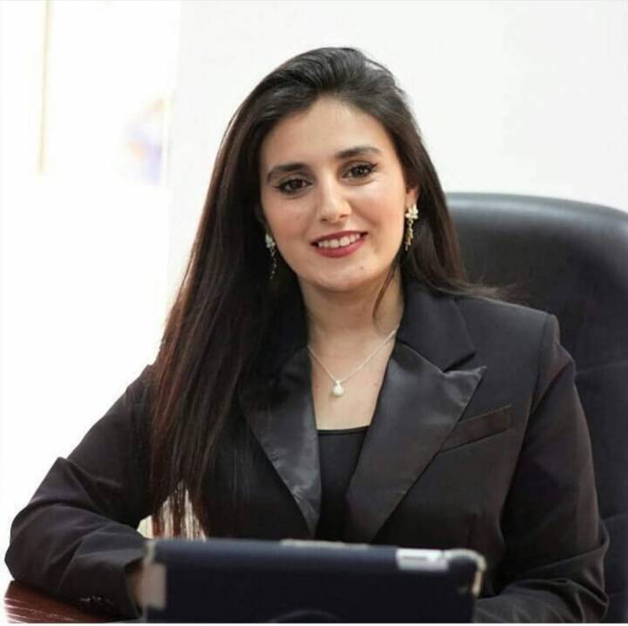 ميس أيوب تكتب صراع الانتخابات بين الهاوي و المستحق