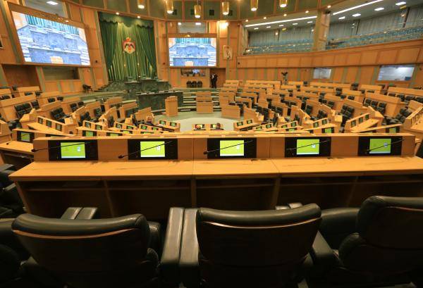 41 من المترشحين للانتخابات يعتمدون على قواعد عشائرية و23 مناطقية