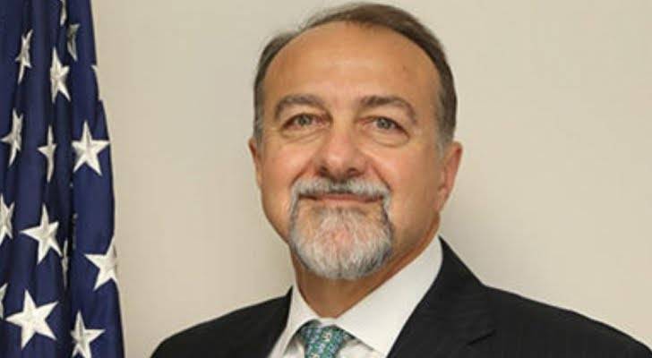 السفير الأمريكي مستمرين بدعم الأردن