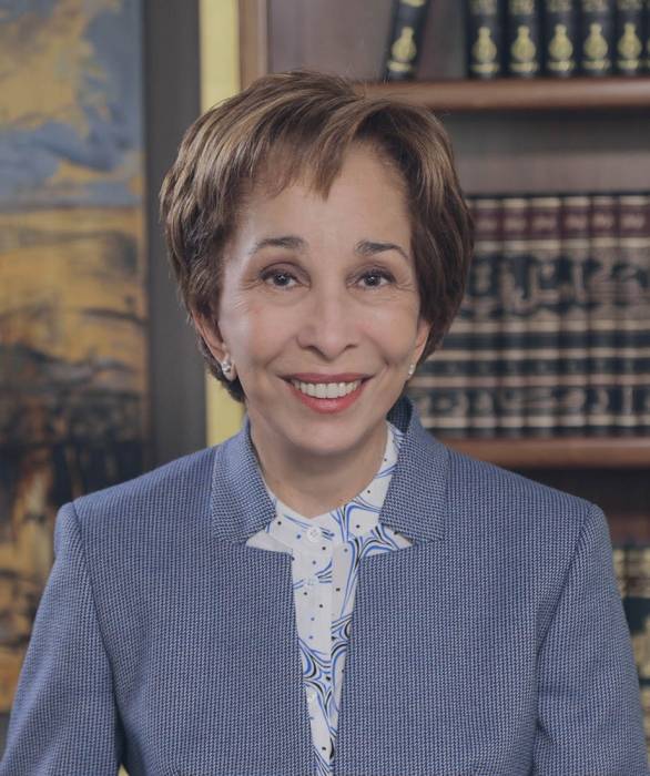 بدء المؤتمر 16 لمركز الإعلاميات العربيات