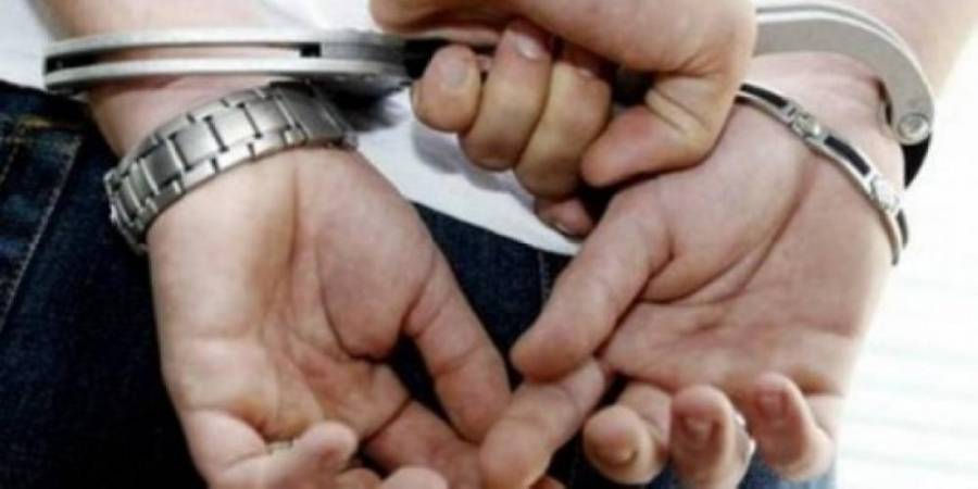 مطلوب يحمل 76 قيدا يسلم نفسه لمتصرف الرمثا