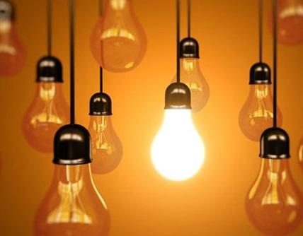 المومني: تم استدعاء مرشح أعلن تقديم الكهرباء مجاناً للناخبين