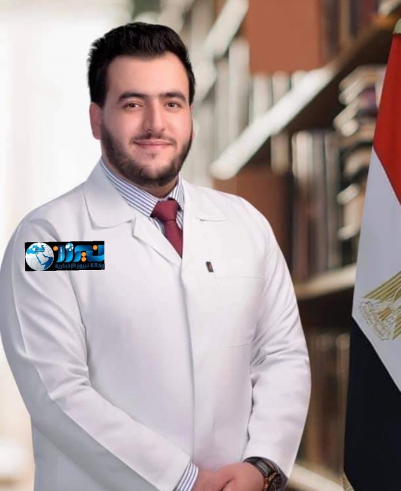 الشيخ جنيد الجنيدي يُهنئ شقيقه الحاج سعدي الجنيدي بمناسبة تخرج نجله الطبيب أسعد