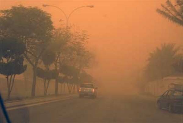 الطقس :مغبر وفرصة لأمطار رعدية