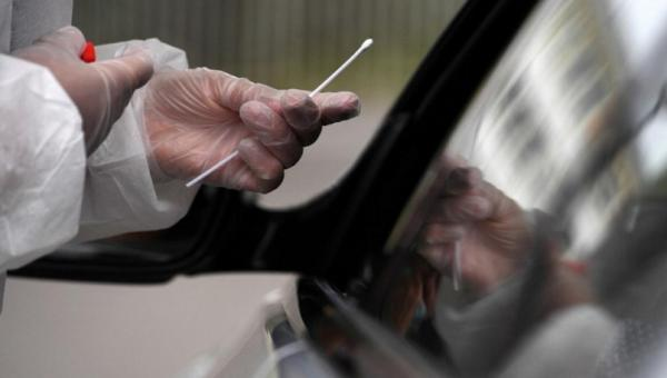 الصحة: فحص كورونا في المحطات الثابتة مجاني